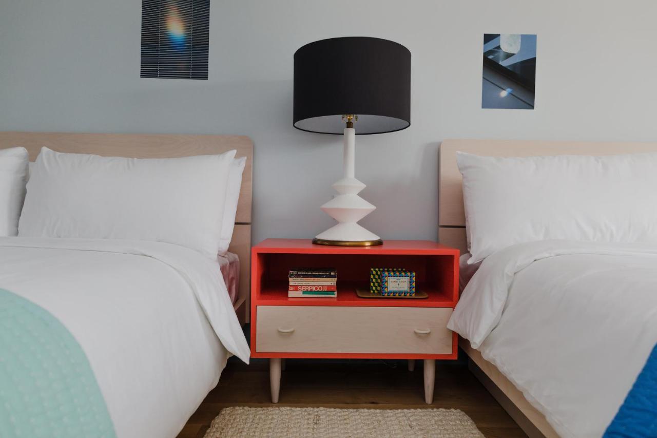 Drake Motor Inn Веллингтон Экстерьер фото