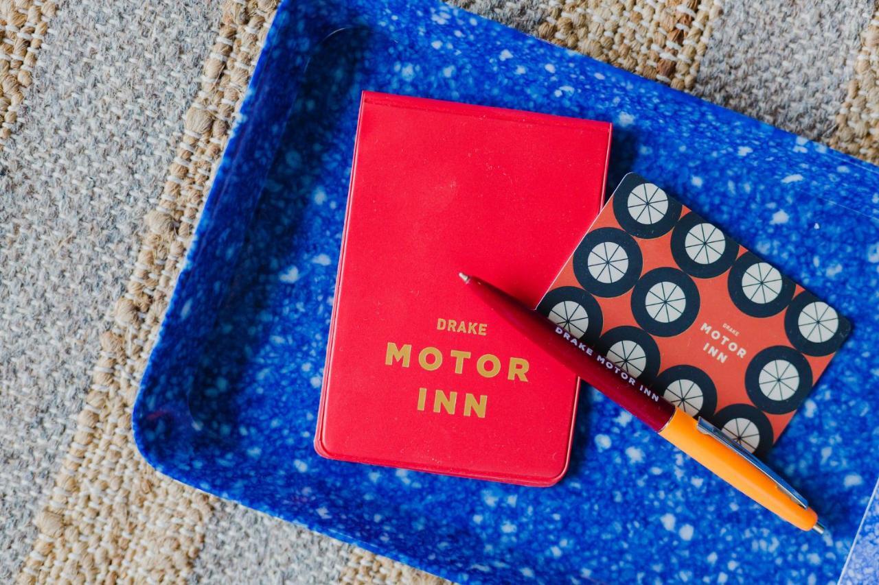 Drake Motor Inn Веллингтон Экстерьер фото